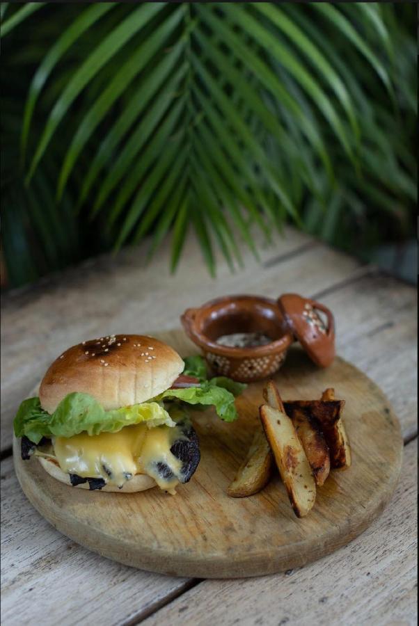 Mio Tulum Hotel Boutique Εξωτερικό φωτογραφία A torta ahogada